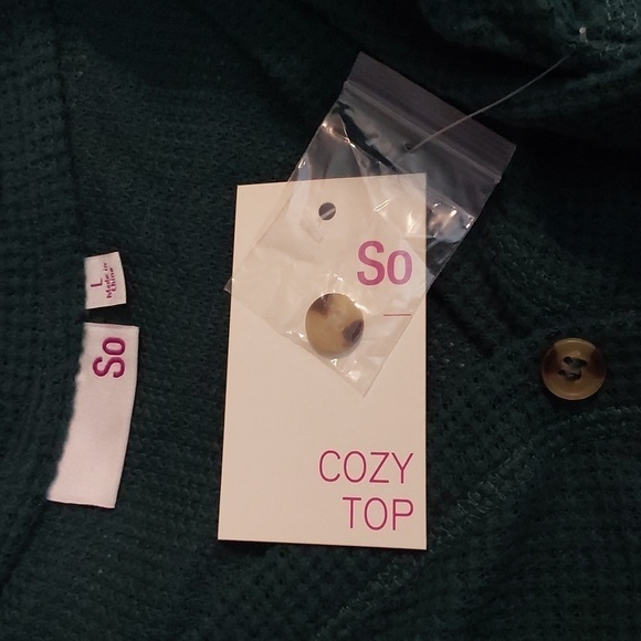 So- Womens Green Cozy Soft Button Tie Front Waffle Weave Top Sz.L - Picture 5 of 6
